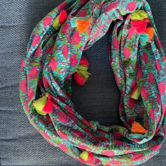 Scarf - Picture 1 of 3